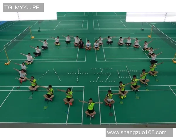 西安羽毛球队与广州羽毛球队赛后状态分析与复盘探讨